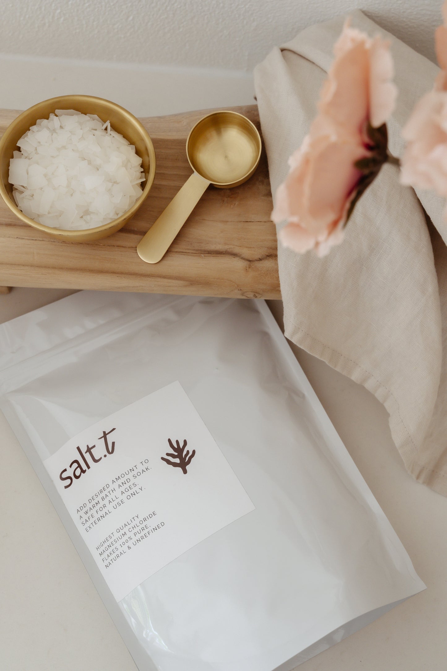 MAGNESIUM CHLORIDE - FLAKES